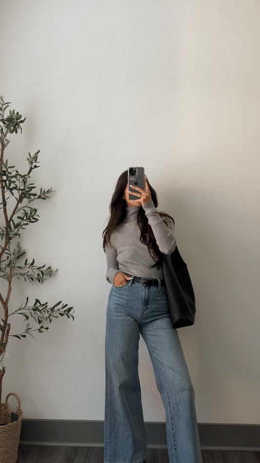 Lou Turtle Neck-FINAL SALE