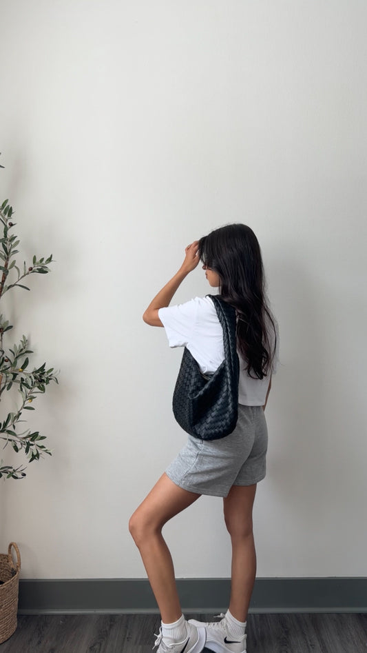 Basic Short (Heather Grey)