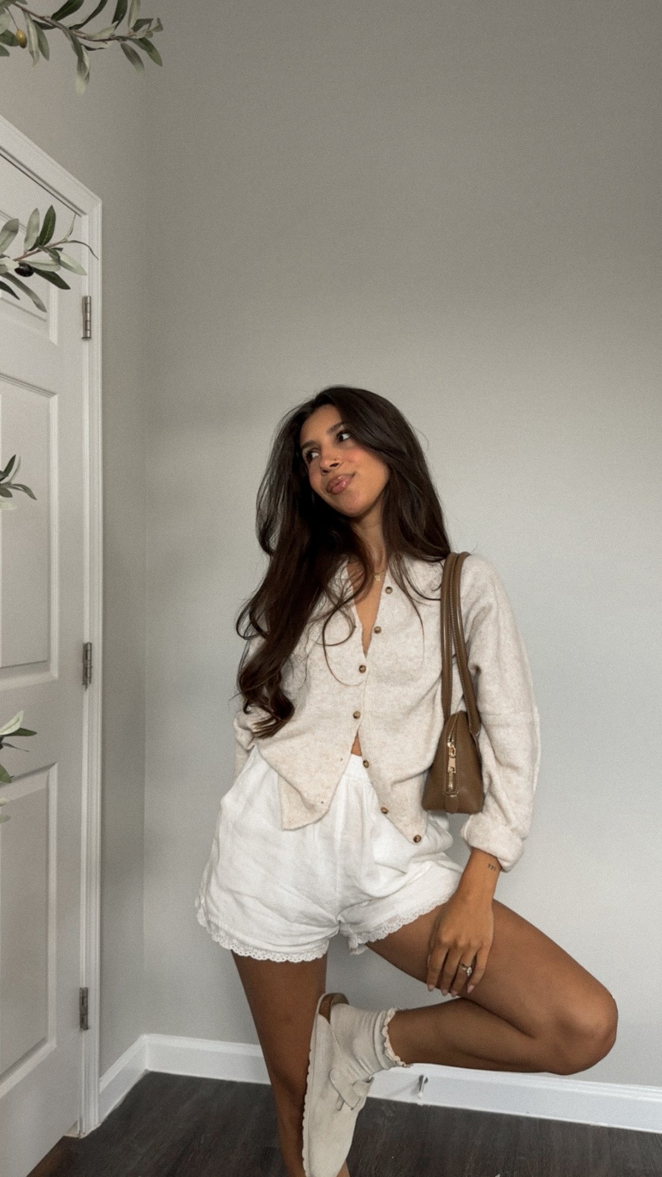 Scarlett Cardigan (Cream)