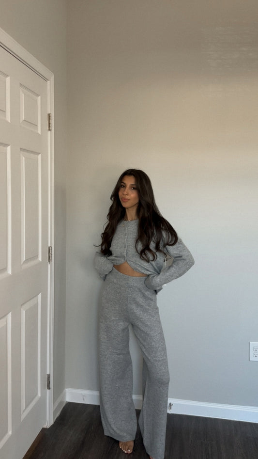 Olly Sweater Pants (Grey) *EST. SHIPS 12/12 OR SOONER*