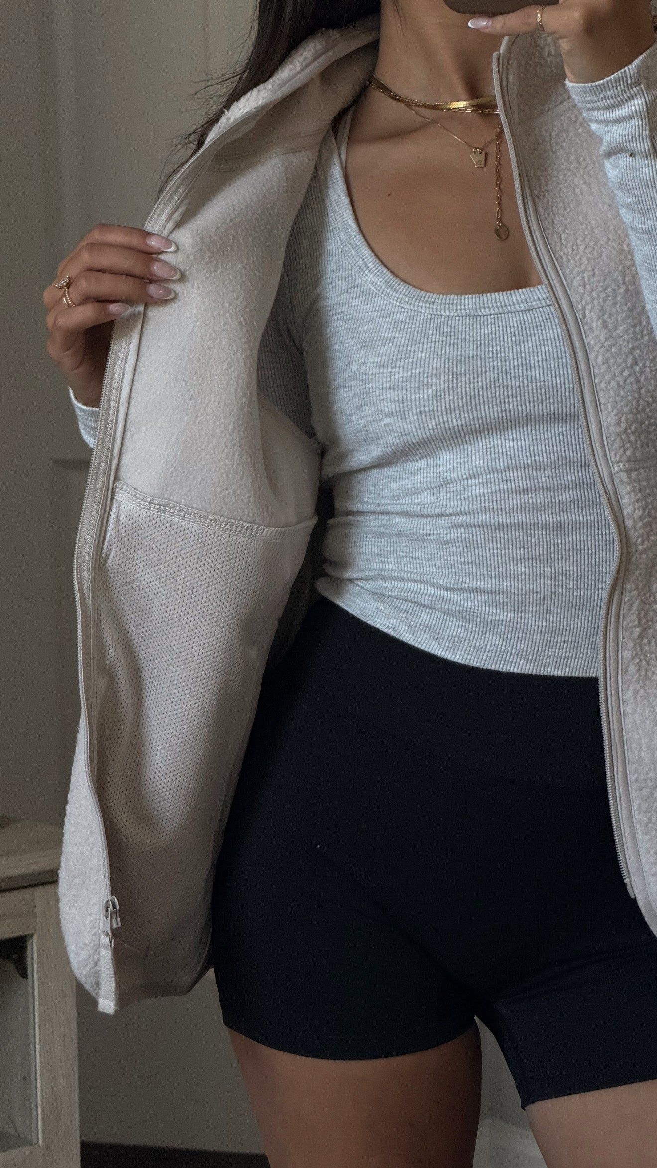 Harper Sherpa Vest