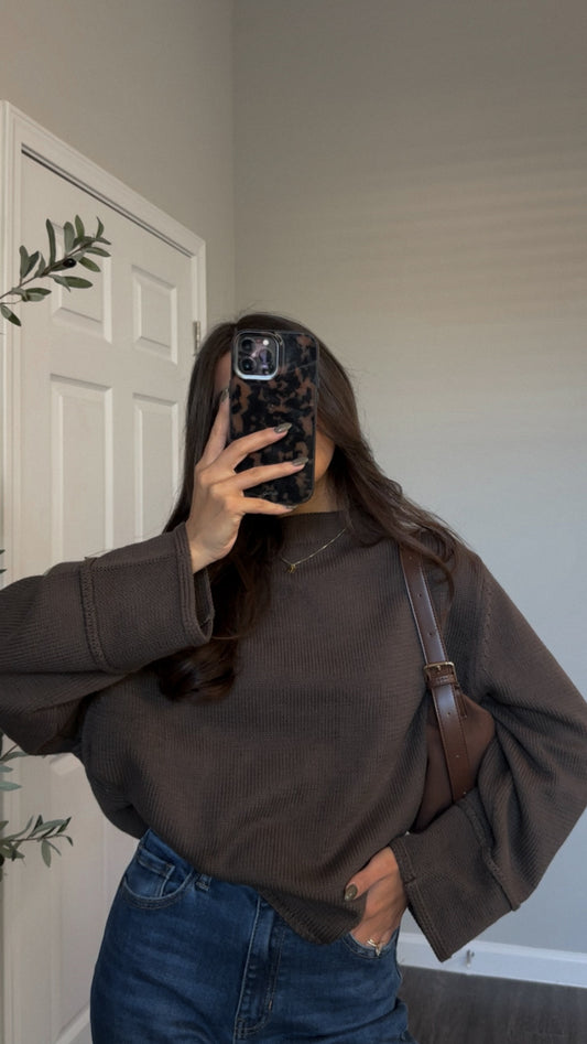 Ginny Sweater (Brown)