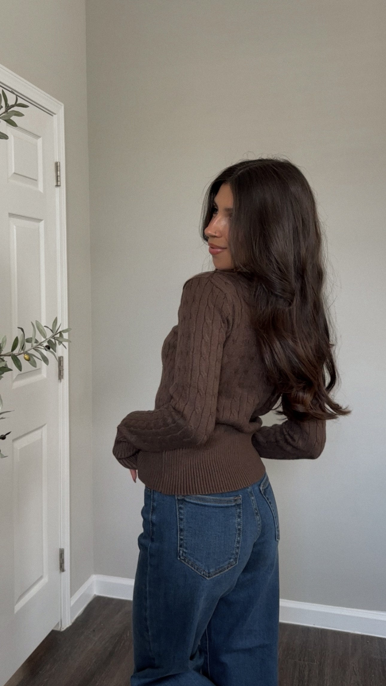 Ralphy Cardigan (Brown)