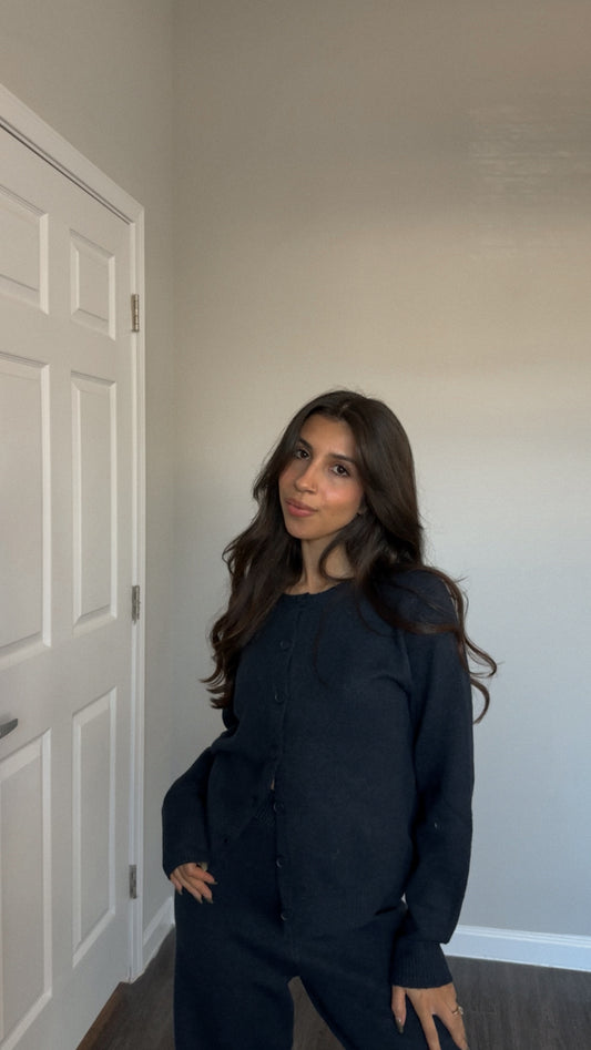 Olly Cardigan (Navy) *EST. SHIPS 12/12 OR SOONER*