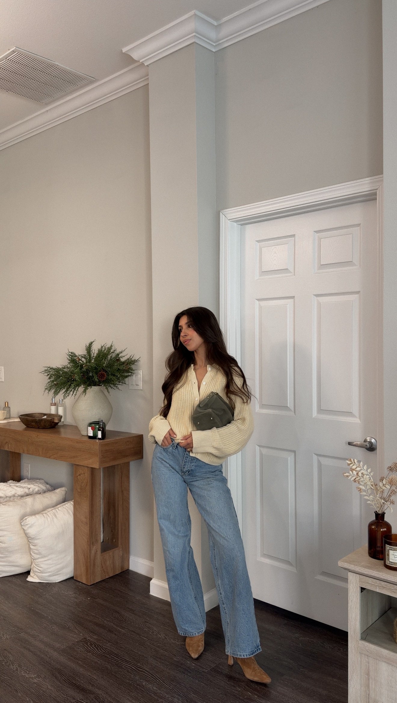 Olivia Cardigan (Baby yellow)