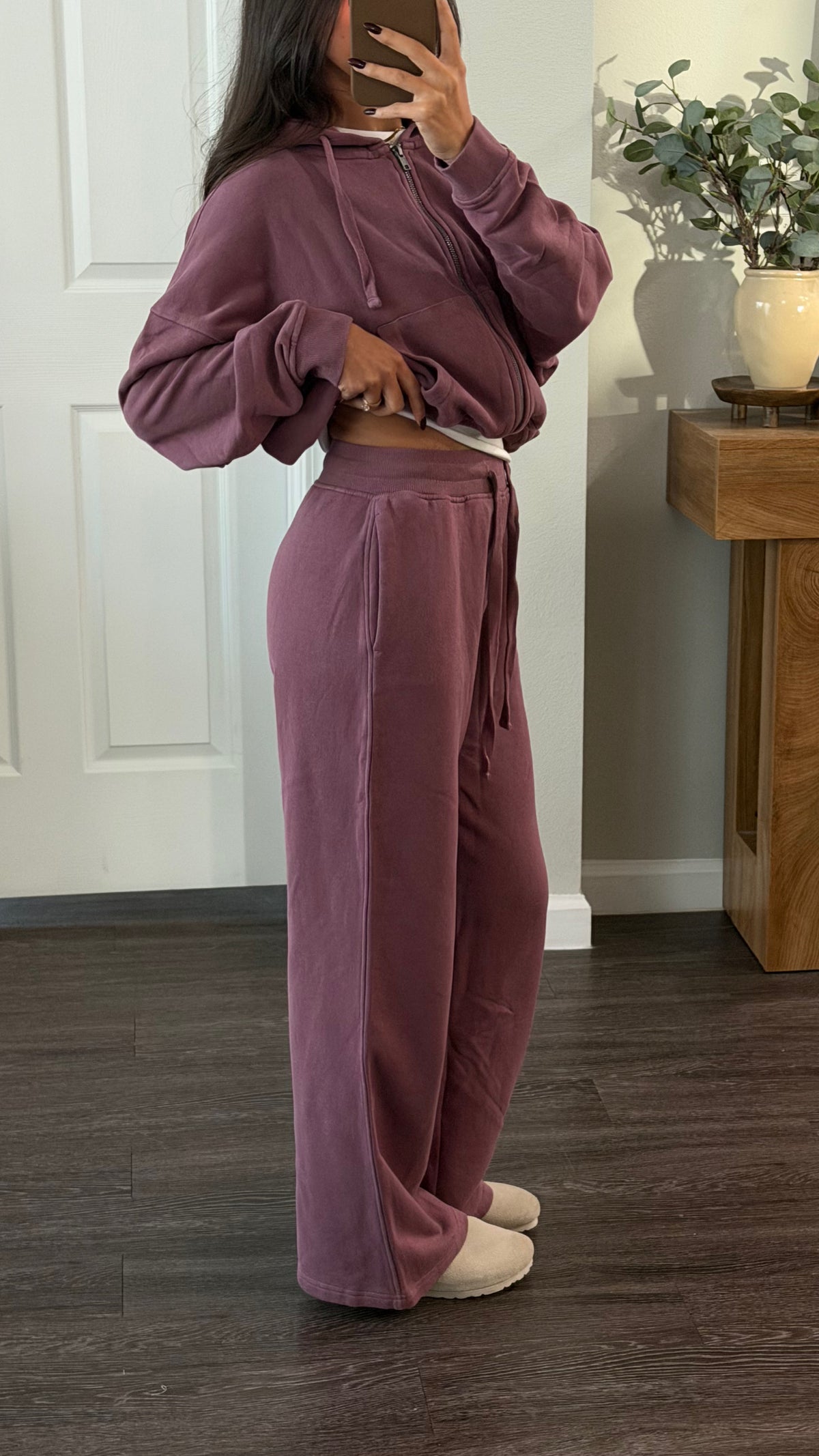 Rae Sweats (Berry)