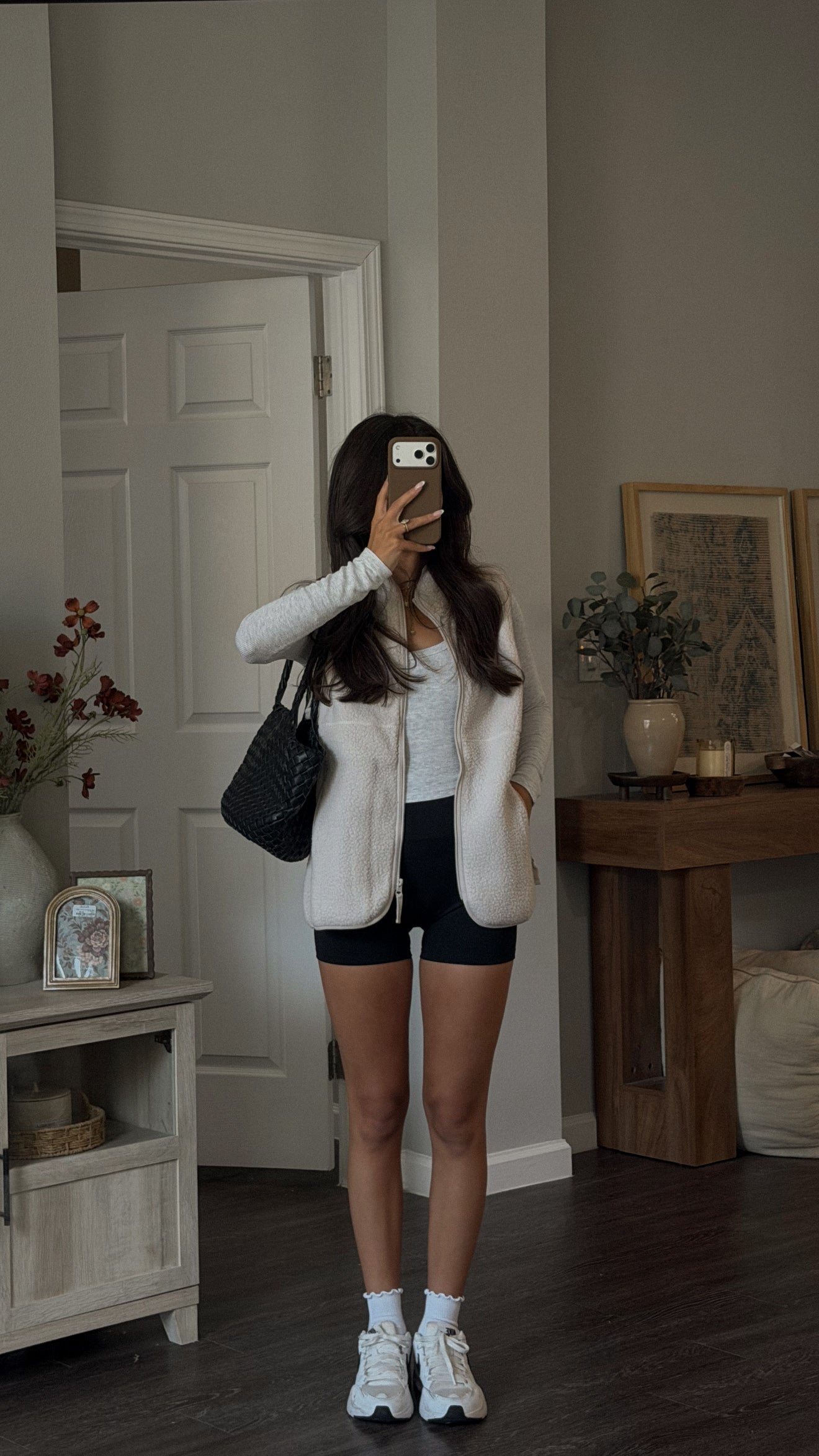 Harper Sherpa Vest
