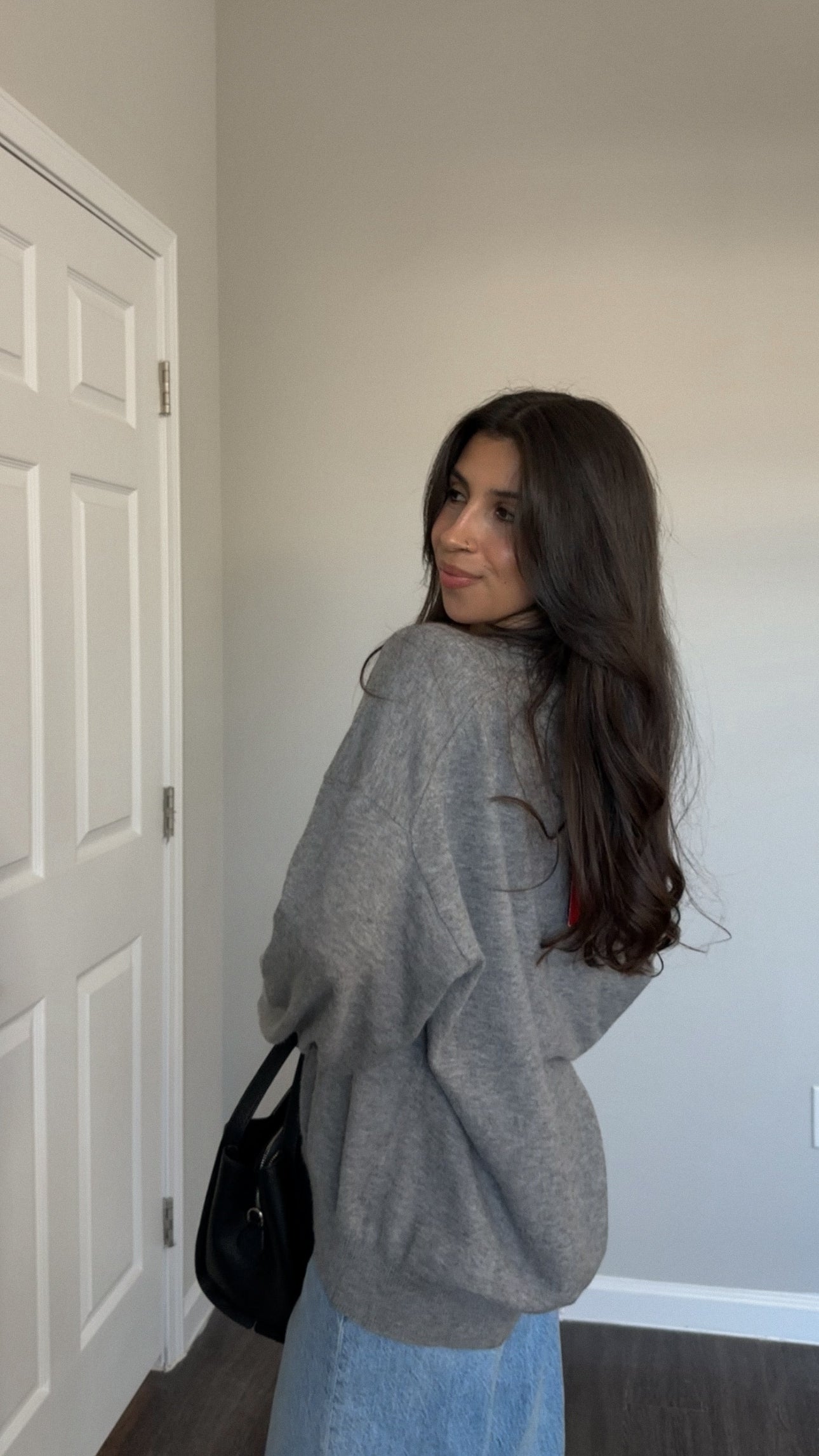 Cash Sweater (Grey)