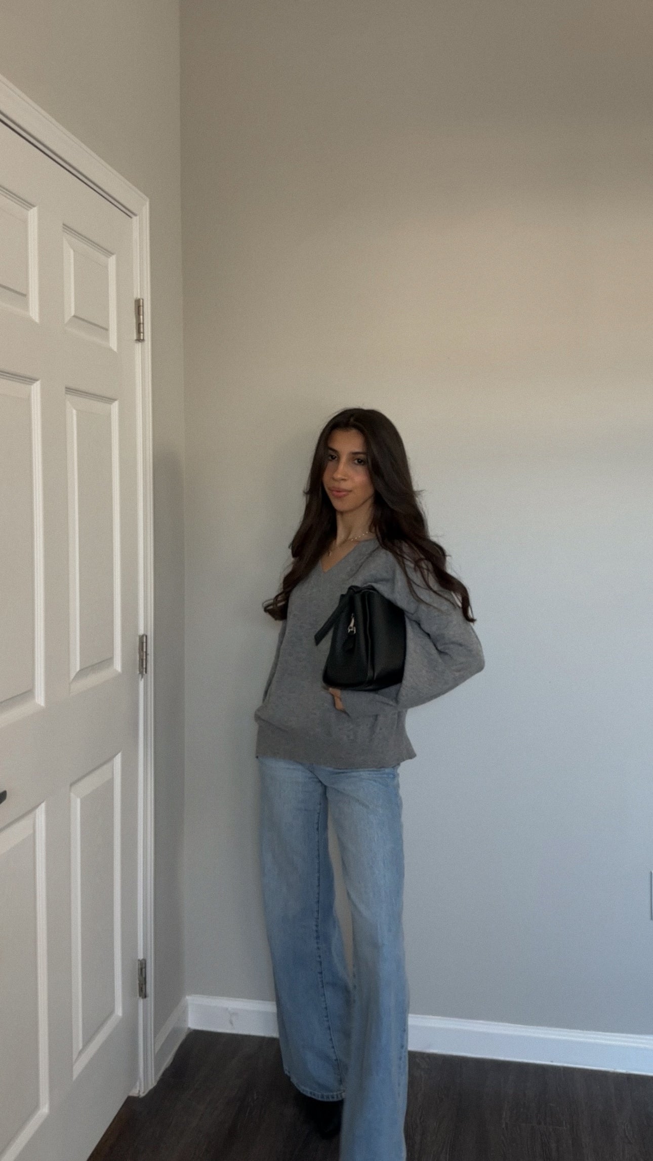 Cash Sweater (Grey)