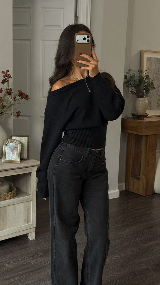 Sable Sweater (Black)