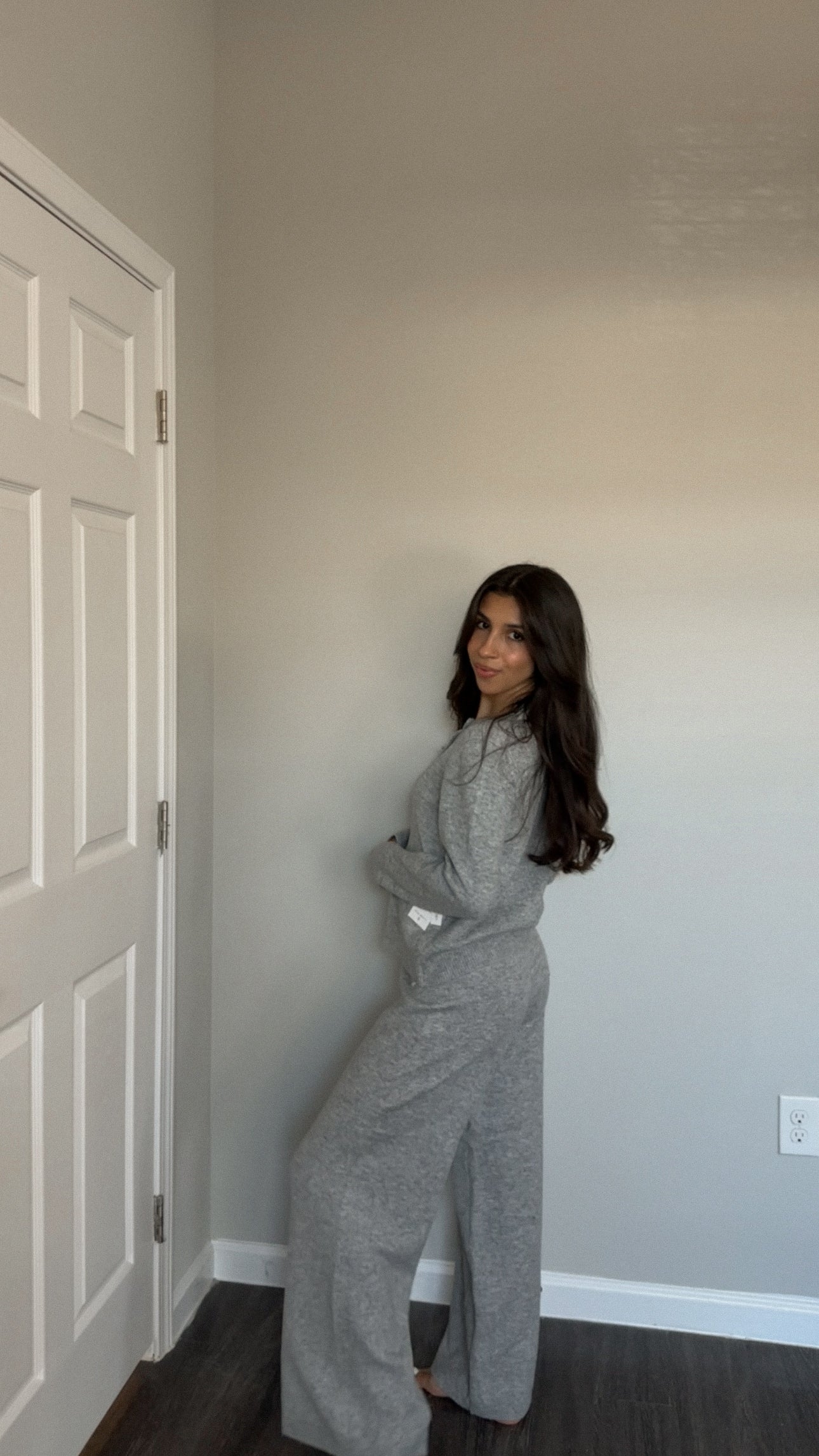 Olly Sweater Pants (Grey) *EST. SHIPS 12/12 OR SOONER*