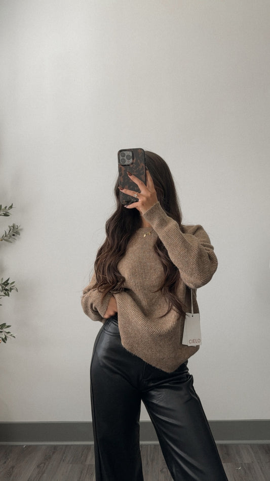 Oliver Sweater (Mocha)