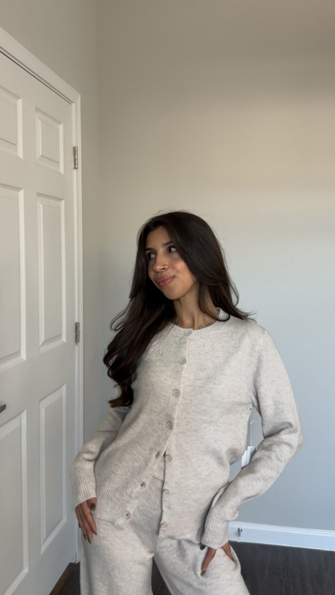 Olly Cardigan (Oatmeal) *EST. SHIPS 12/12 OR SOONER*